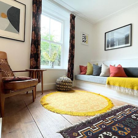 Janies Cottage~ Mousehole~Eclectic Interiors & Vintage Charm ภายนอก รูปภาพ