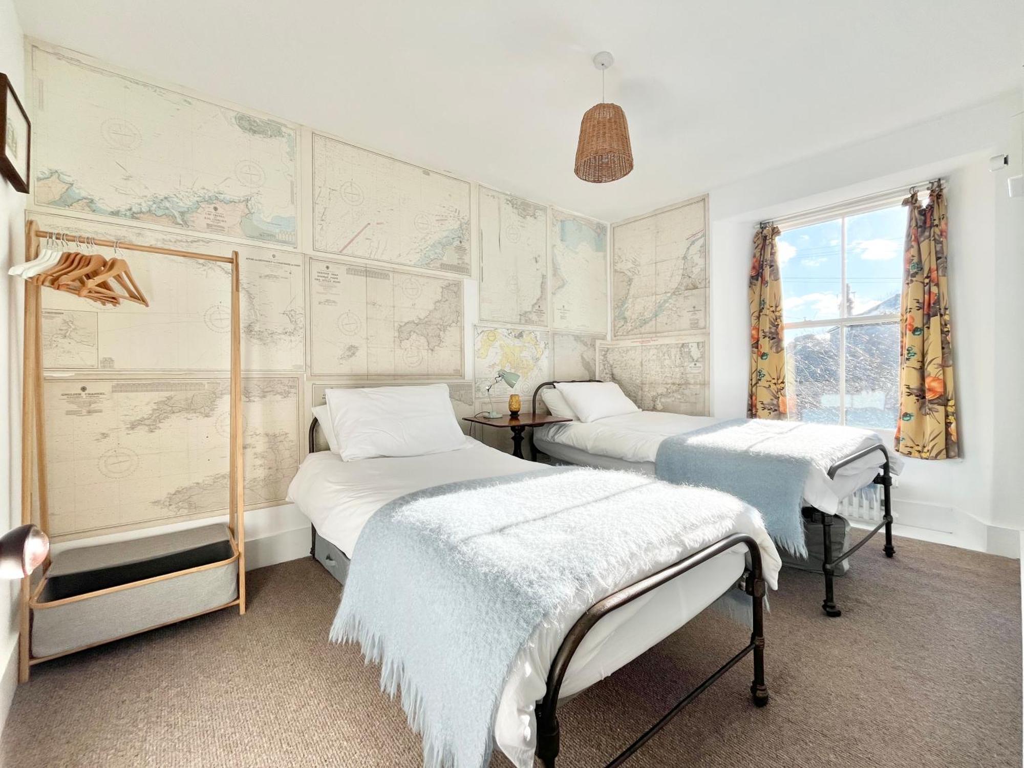 Janies Cottage~ Mousehole~Eclectic Interiors & Vintage Charm ภายนอก รูปภาพ